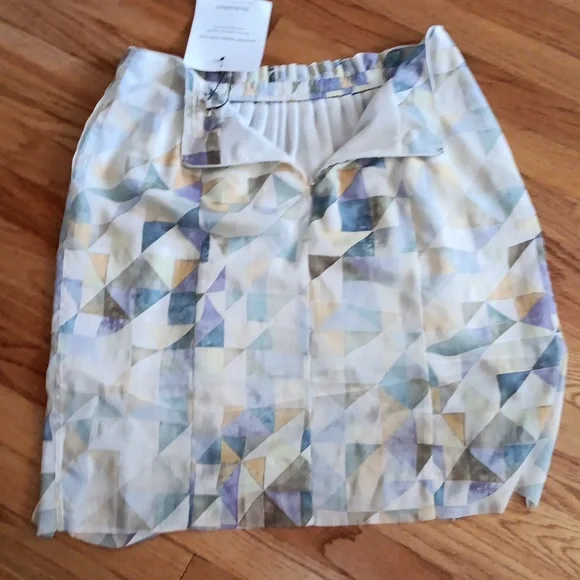 NWT O'2nd Obzee Abstract Geometric Print Skirt with Pockets 🩷 Size 10 - Picture 6 of 14